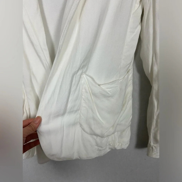 Talula  Aritzia classic white Kent lightweight open blazer Sz 6 - Picture 5 of 16